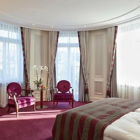 Schweizerhof 5* Zürih