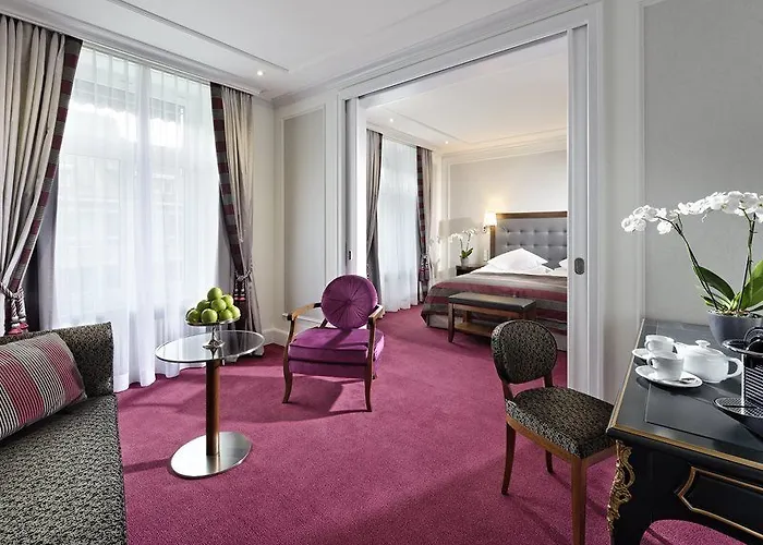 Hotel Schweizerhof 5*