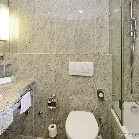 Schweizerhof Отель 5*