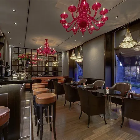 Schweizerhof Hotell 5*