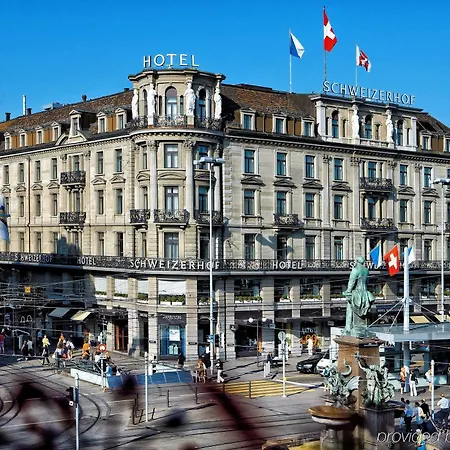 Schweizerhof Hotel 5*