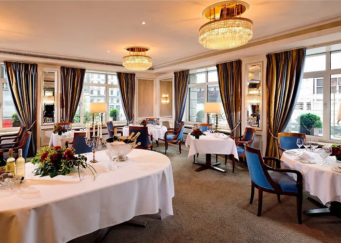 Готель Schweizerhof 5*