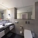 Schweizerhof Hotel 5*