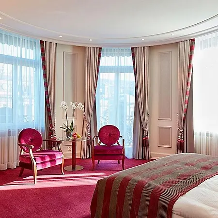 Schweizerhof 5*