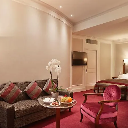 Schweizerhof Szálloda 5*